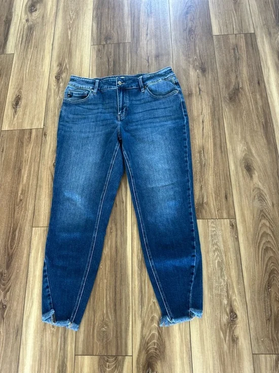 KanCan women’s exclusively for Maurice’s jeans size 18 - Picture 2 of 4
